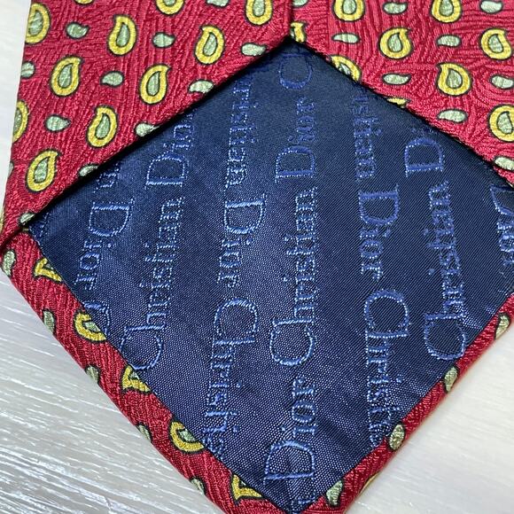 Christian Dior Red 100% Silk Print Neck Tie Mens - Picture 6 of 6